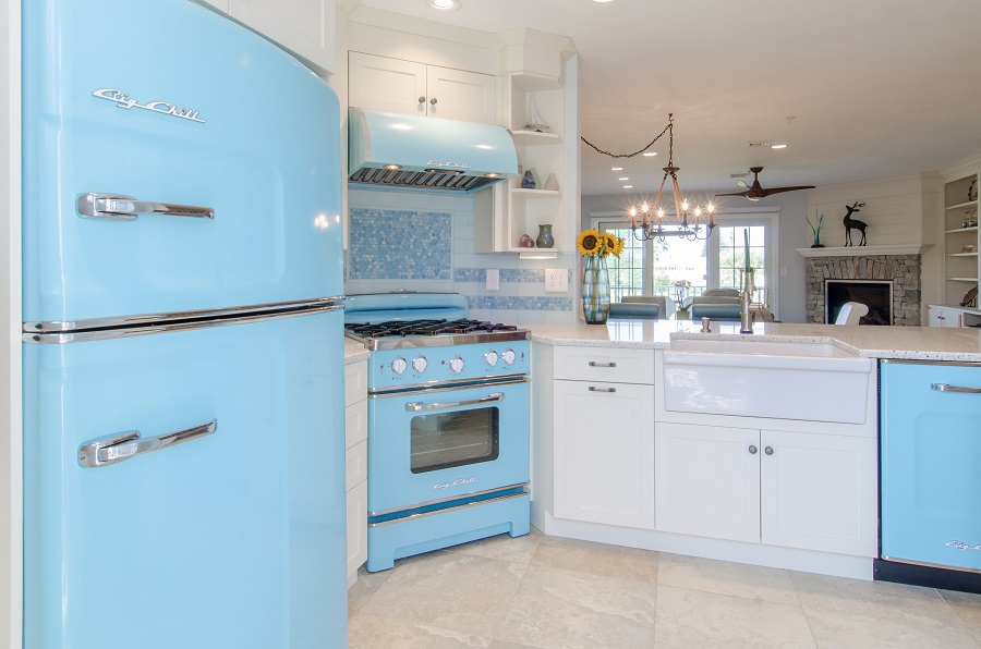 100-Blue-Traditional-Kitchen-Salsbury-MA