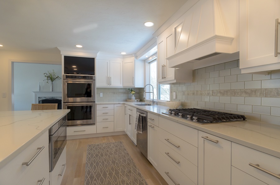 100-CC-white-kitchen-1