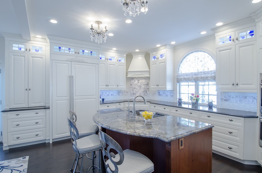 100-Hollis-NH-Luxury-Kitchen