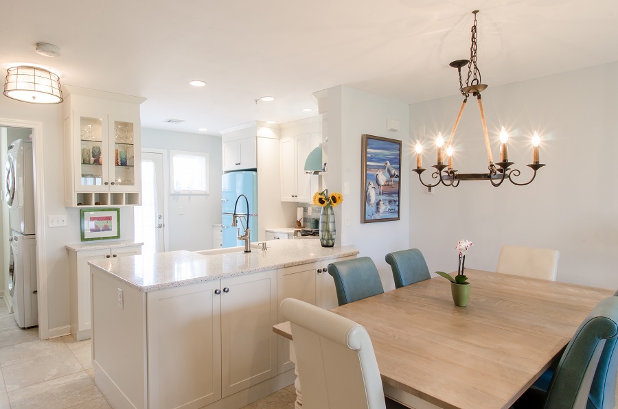 100-Salsbury-MA-White-Kitchen