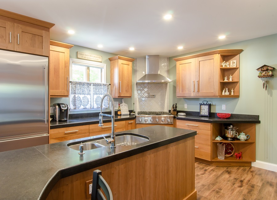 100-Shaker-Kitchen-Pelham-NH