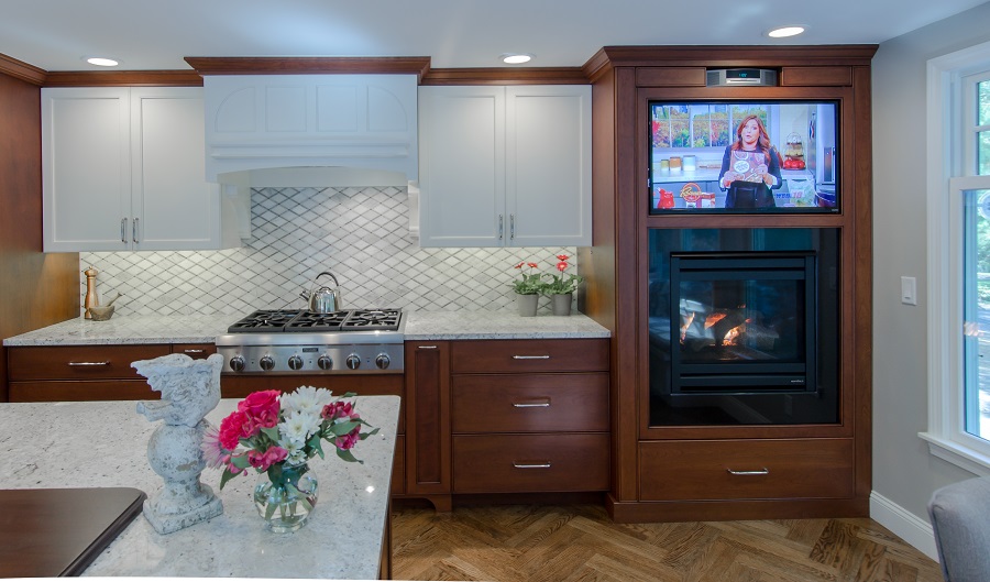 100-Two-Toned-Kitchen-Lincoln-MA