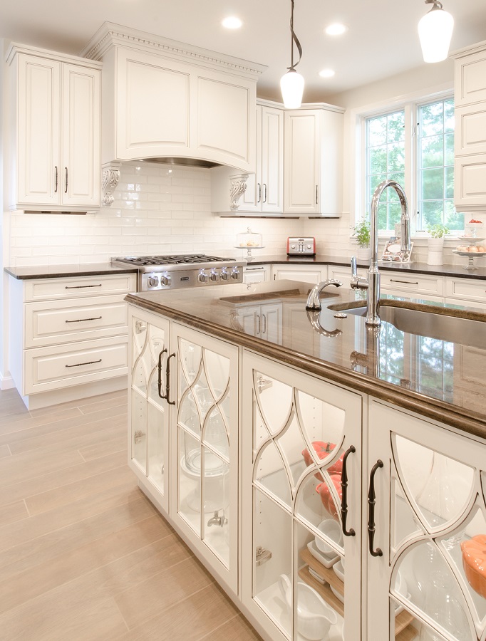 101-Ornate-kitchen-glass