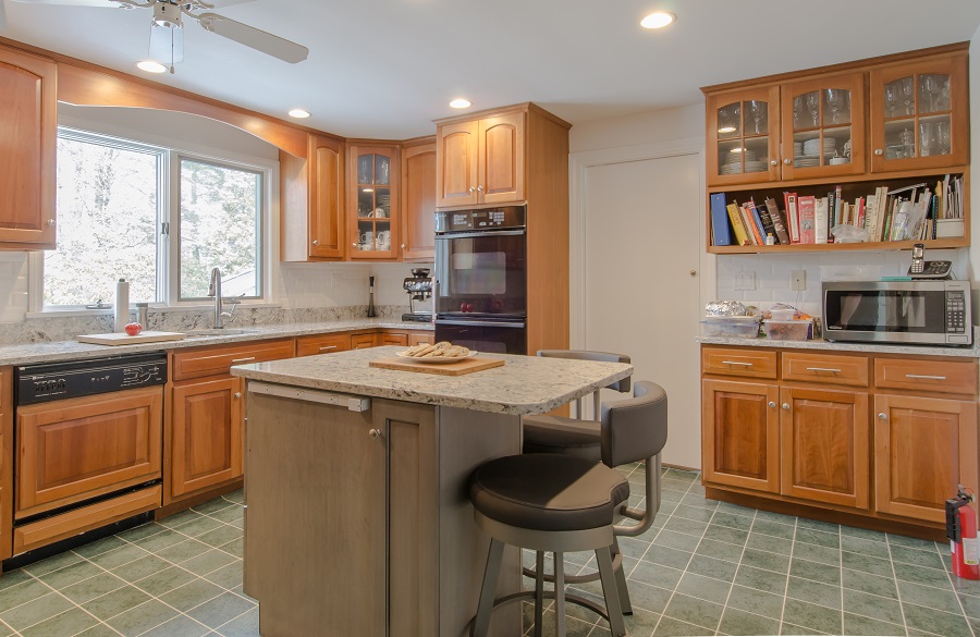 103-Medium-Kitchen-Burlington-MA