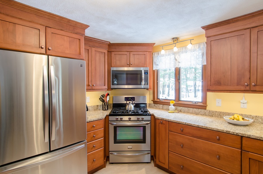 104-Acton-MA-Transitional-Kitchen