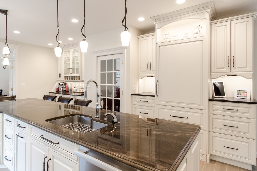 105-White-Kitchen-Chelmsford-MA