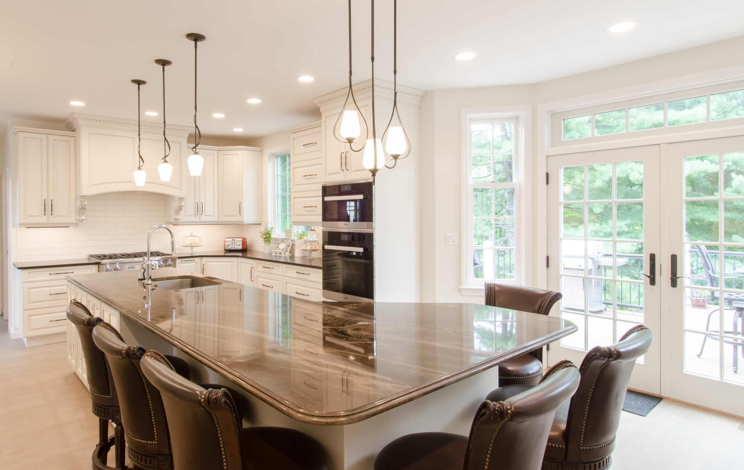 200-White-Kit-w-black-counter-scaled