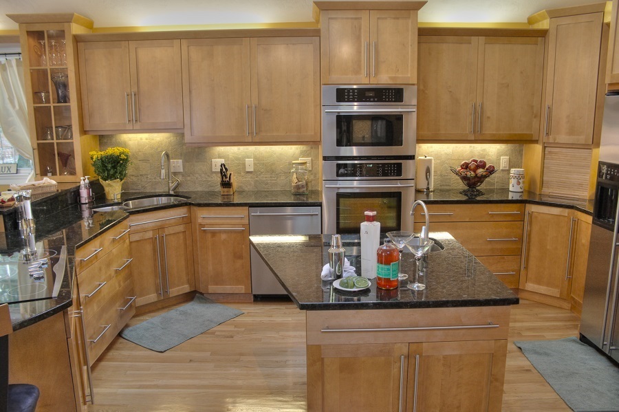 Burlington-MA-Shaker-Kitchen