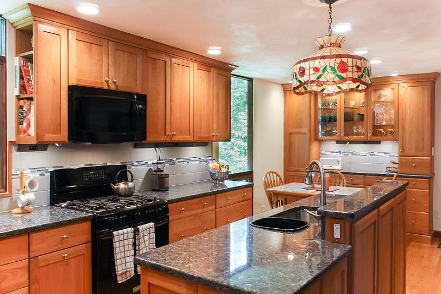 Cherry-Kitchen-Carlsile-MA-1