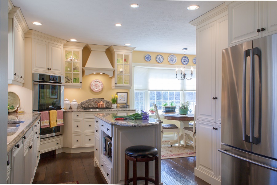 Country-Kitchen-Hollis-NH