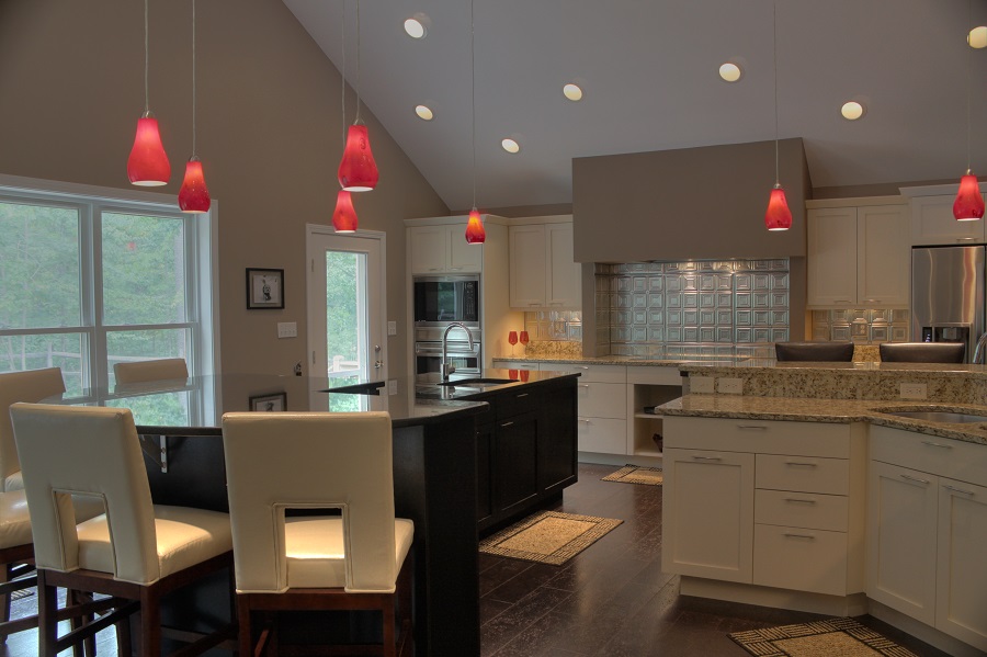 Hollis-NH-Upscale-Kitchen-1