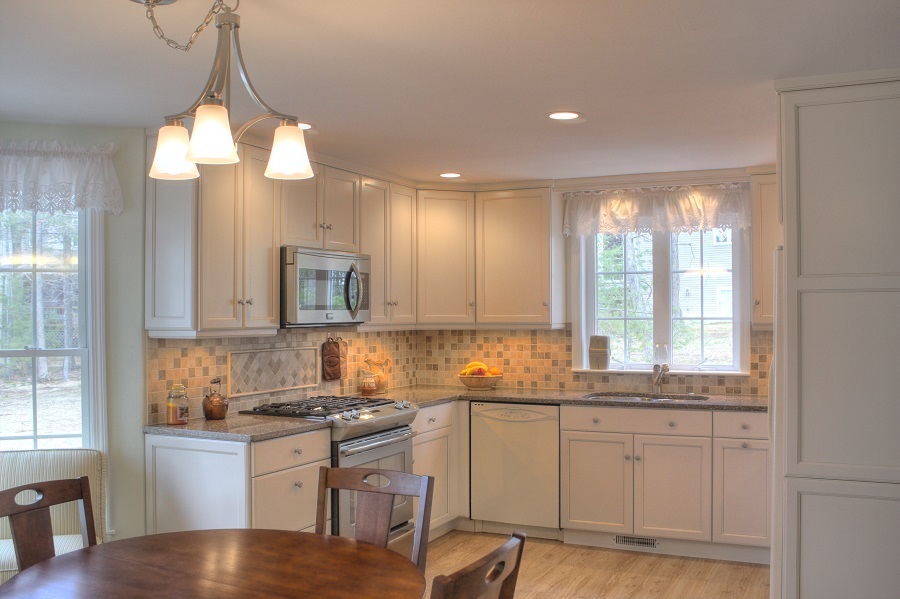 Nashua-NH-Small-Kitchen