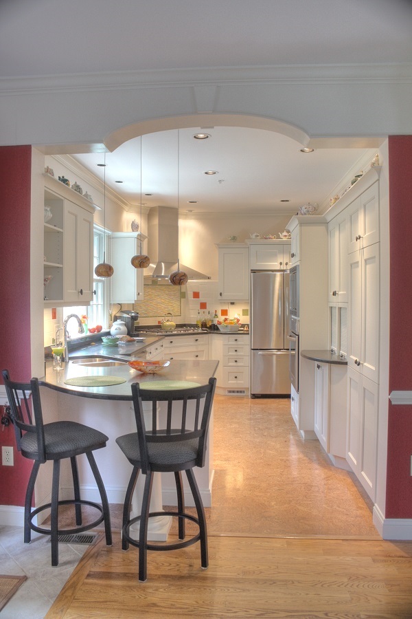 Newburyport-MA-White-Kitchen