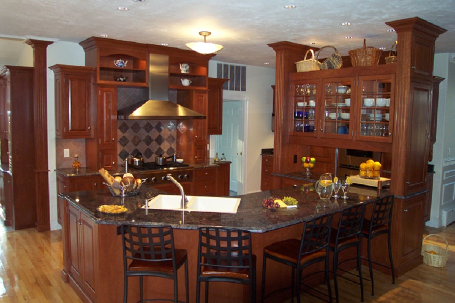 Salem-NH-Ornate-Kitchen