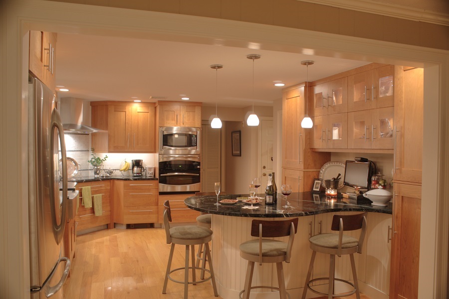 Transitional-Shaker-Kitchen-Design-Nashua-NH