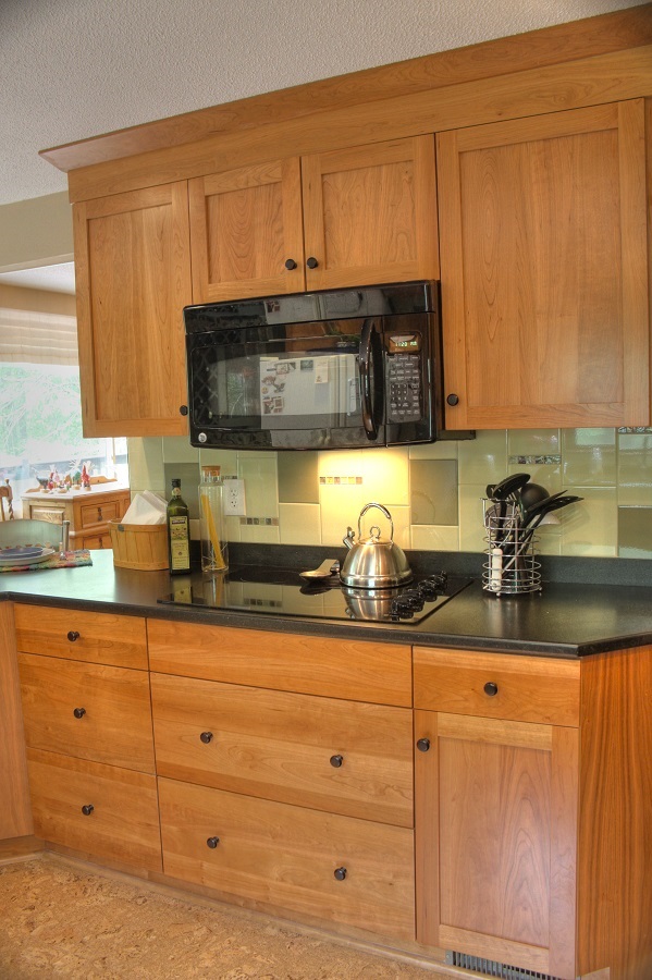 Transitional-Shaker-Kitchen-Hollis-NH