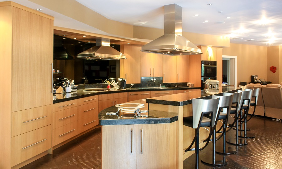 Windham-NH-Luxury-Kitchen