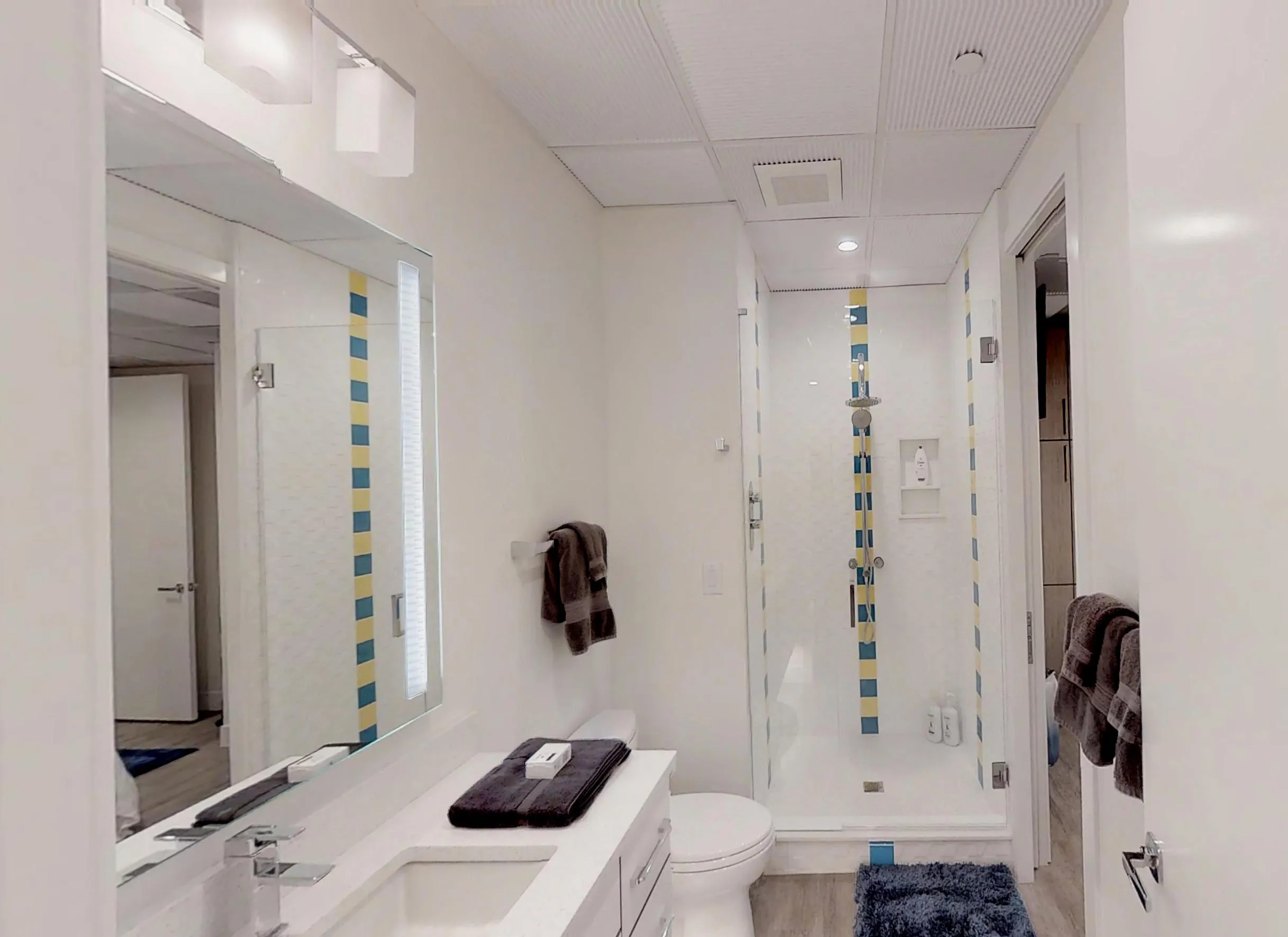 imgi_141_100-Boston-Pen-House-Bathroom-Remodel-4_result