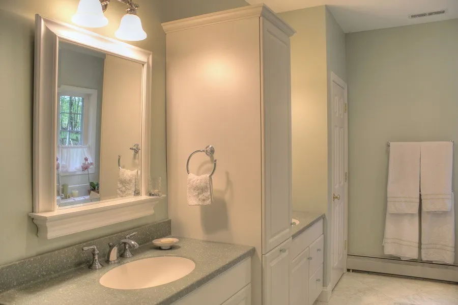 imgi_148_White-Vanity-Lincoln-MA-1_result