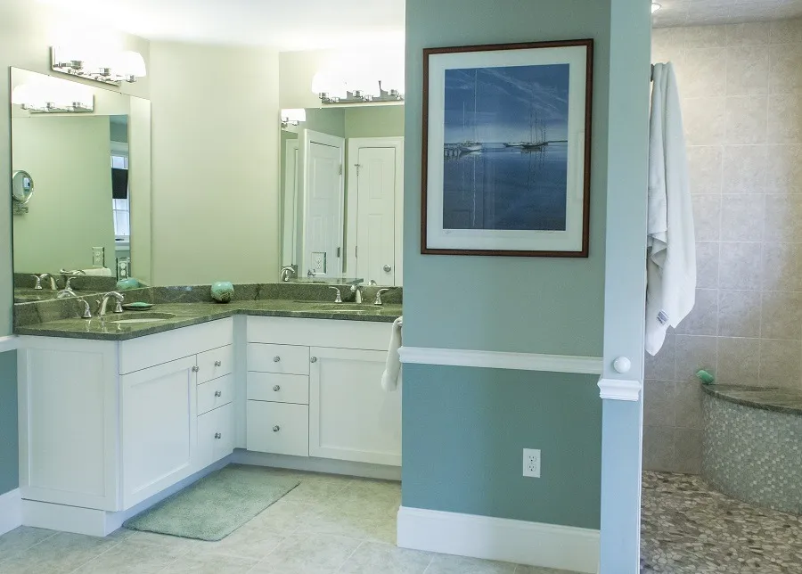 imgi_150_Painted-Master-Bath-Topsfield-MA_result