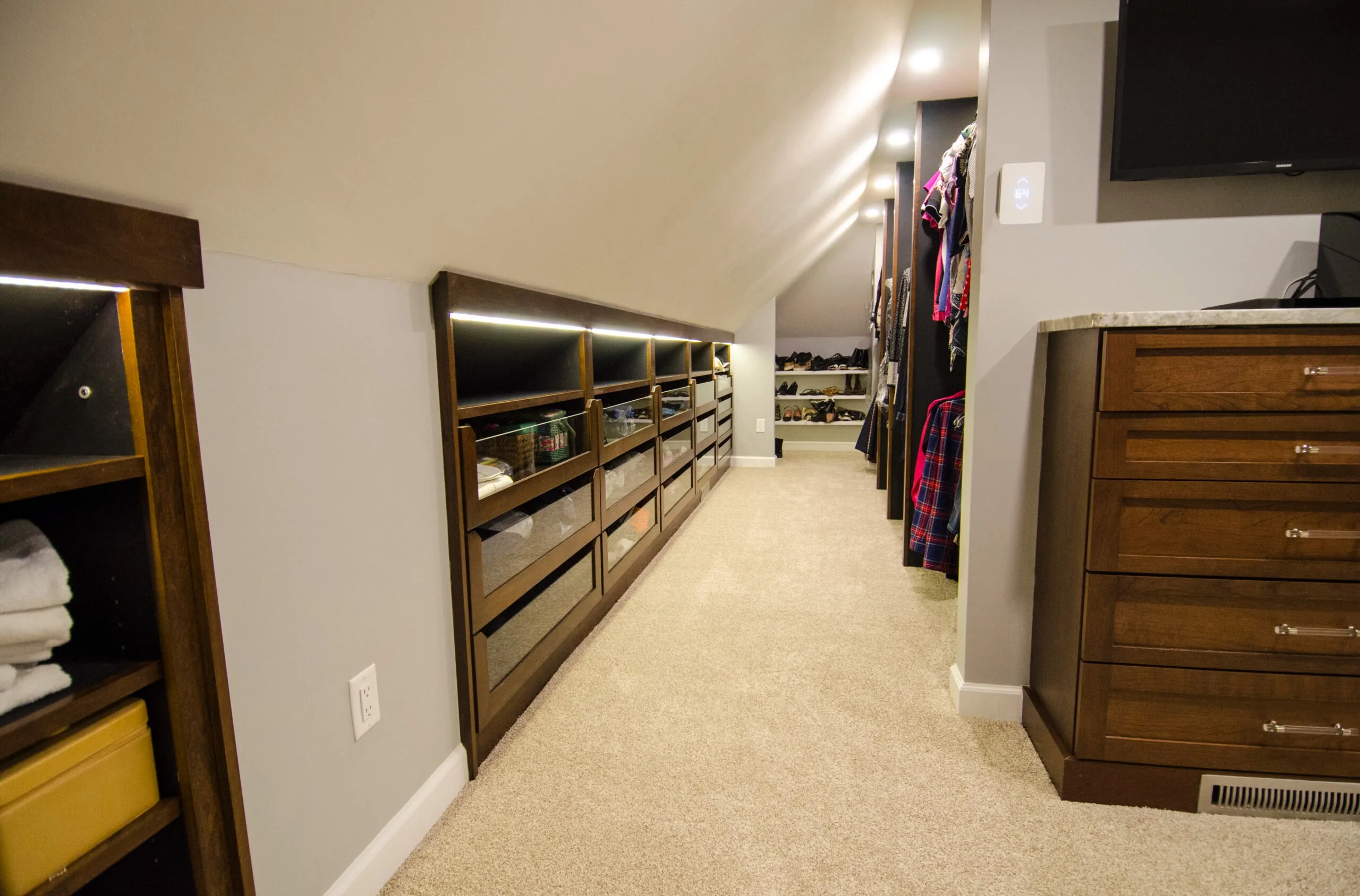 imgi_163_Chrisafides-Closet-2-scaled_result