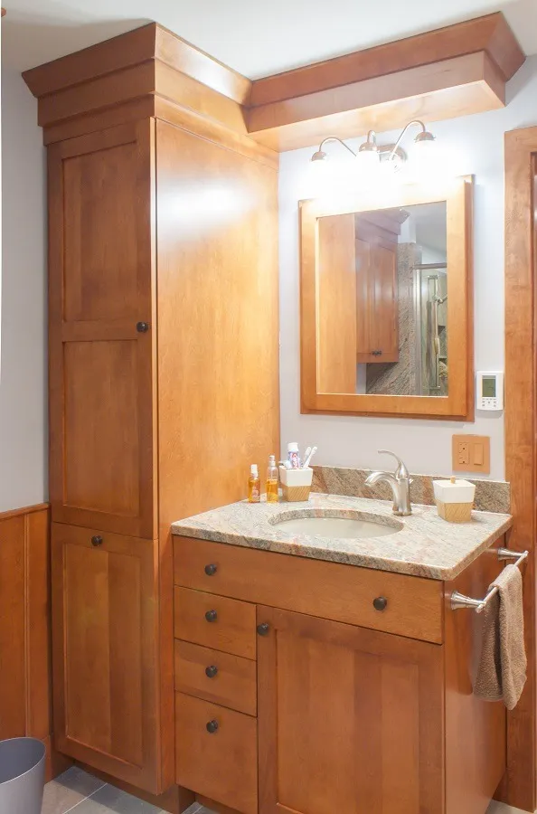 imgi_164_100-Custom-Birch-Vanity-Amherst-NH-new_result