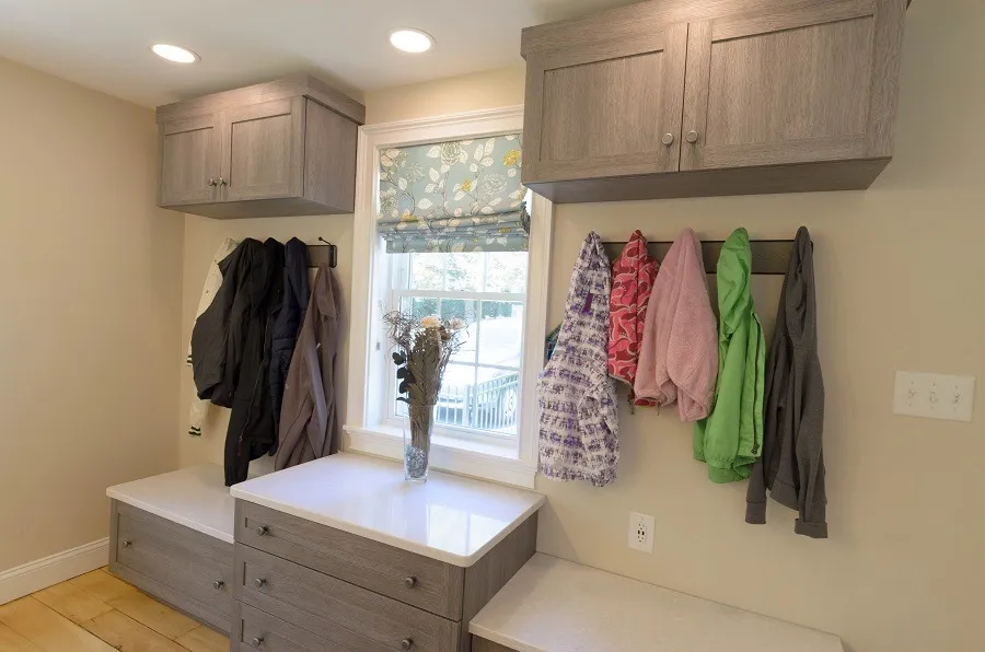 imgi_168_A-Mudroom_result