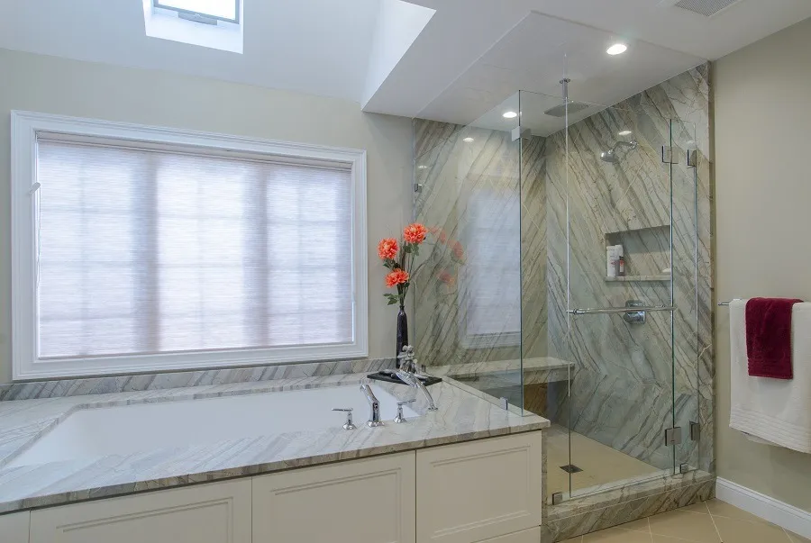 imgi_169_101-Large-Bathroom-Carlisle-MA-1_result