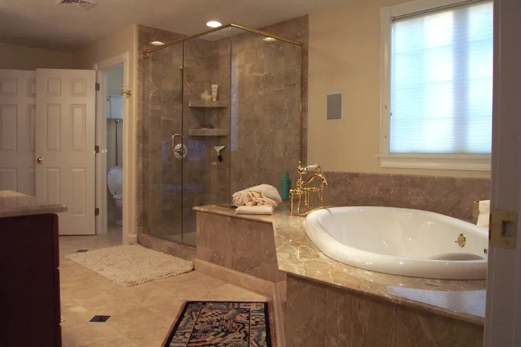 imgi_173_Beautiful-Windham-NH-Tub-and-Shower_result