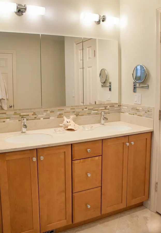 imgi_173_Medium-Size-Vanity-Nashua-NH_result