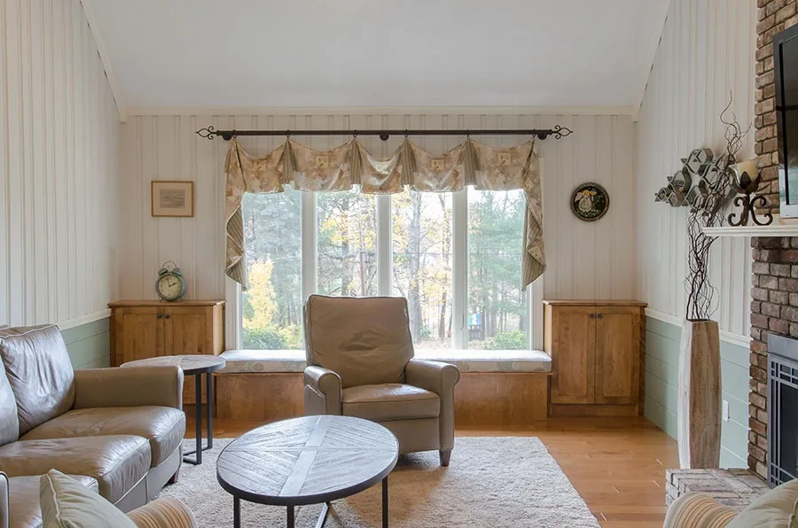 imgi_179_living-room-acton-ma-1_result