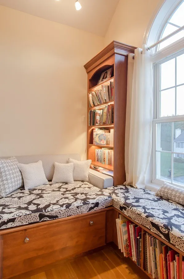 imgi_196_Reading-Nook-Hudson-NH_result