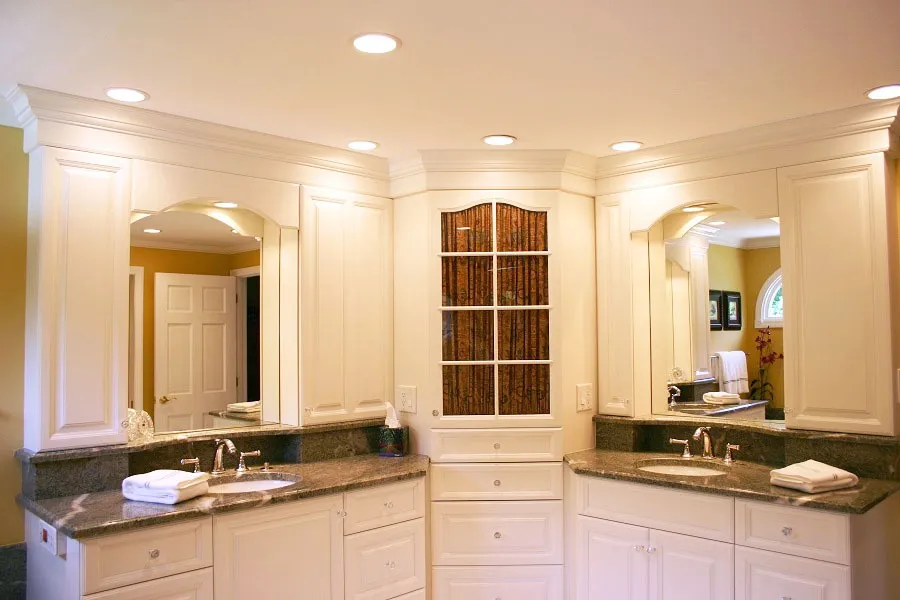 imgi_197_White-Master-Bath-Tyngsboro-MA-1_result