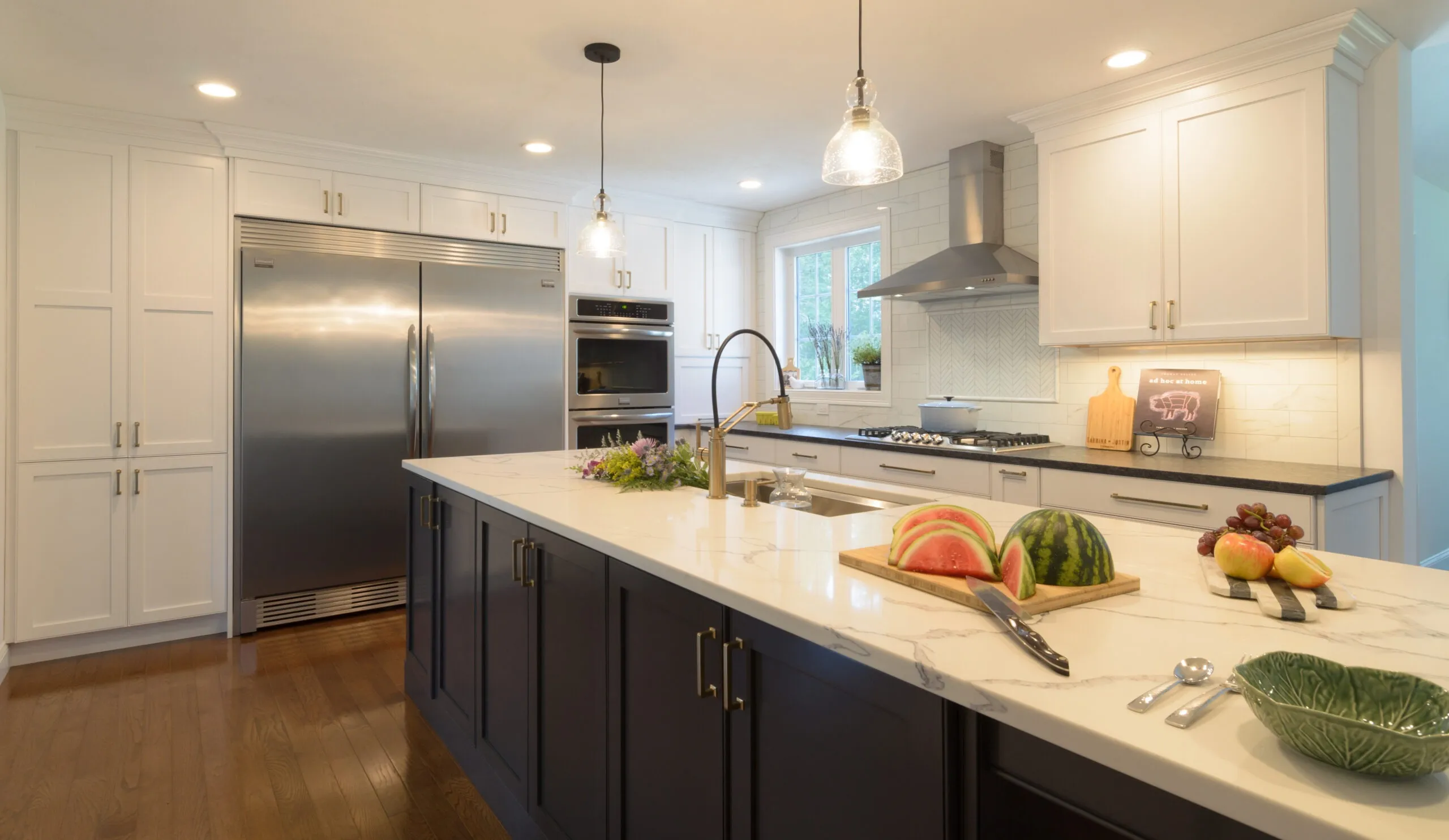 imgi_235_100-A-two-tone-white-kit-scaled_result