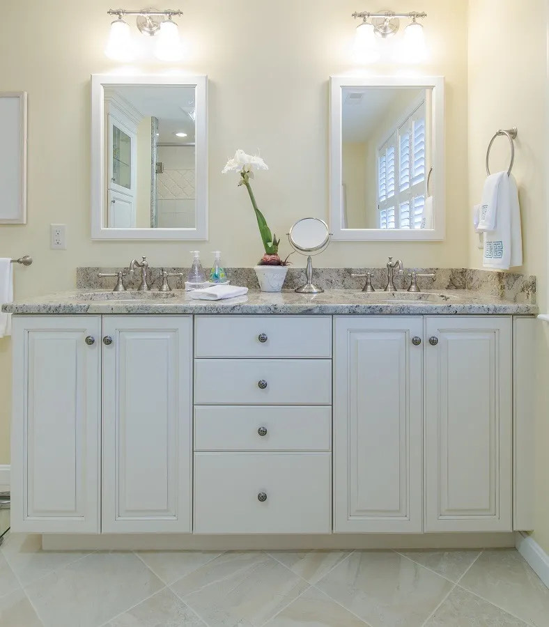 imgi_235_102-White-Bath-Dunstable-MA_result