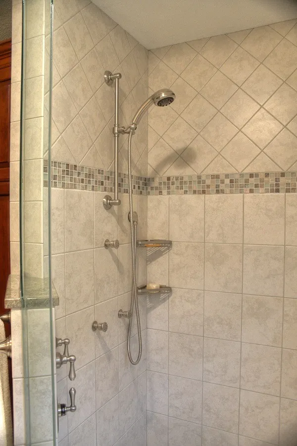 imgi_242_Tile-Shower-Lexington-MA-1_result
