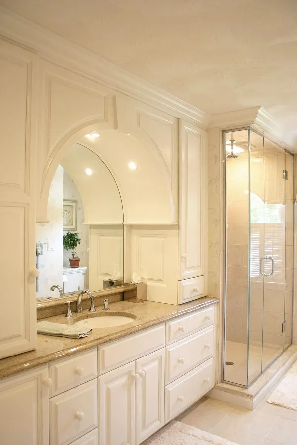 imgi_243_Beautiful-White-Bath-Tyngsboro-MA_result