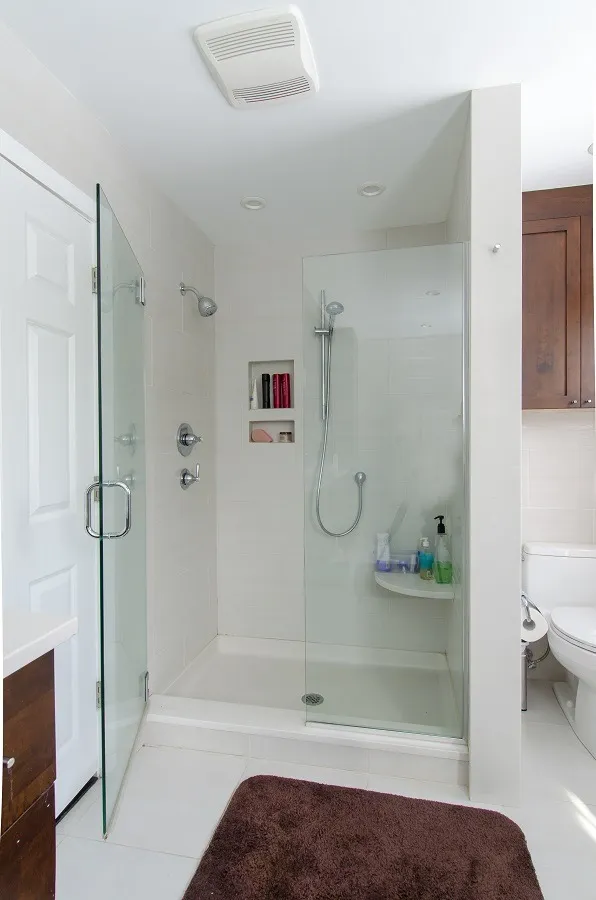 imgi_252_Custom-White-Tile-Shower-Tyngsboro-MA_result