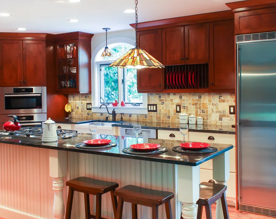 imgi_286_Two-Toned-Cabinets-Kitchen-Remodel-Hollis-NH_result