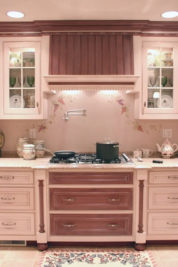 imgi_300_Two-Toned-Kitchen-Westford-MA-2_result