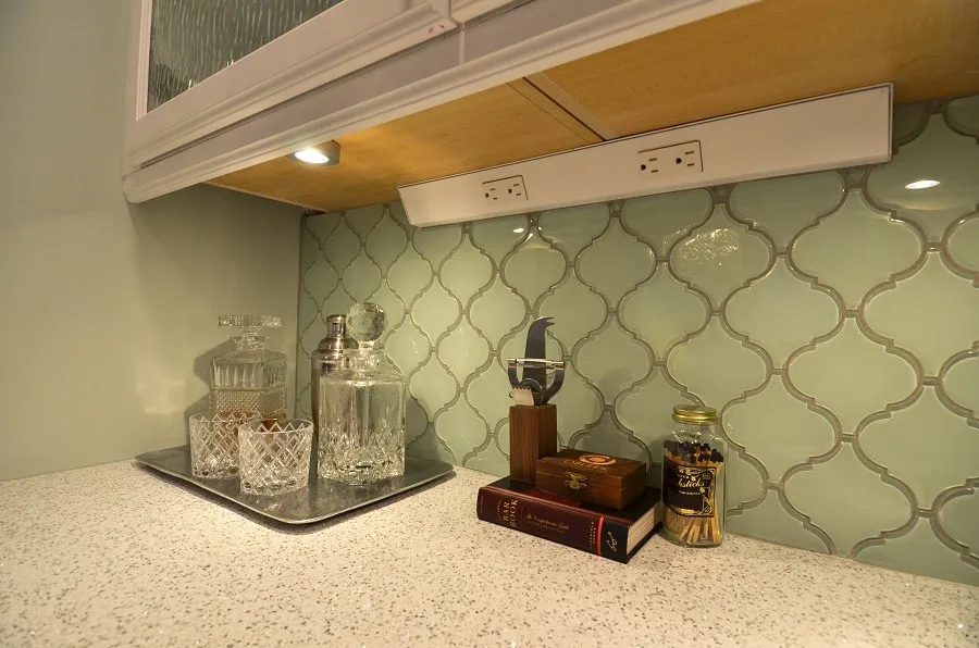 imgi_367_101-backsplash-green_result