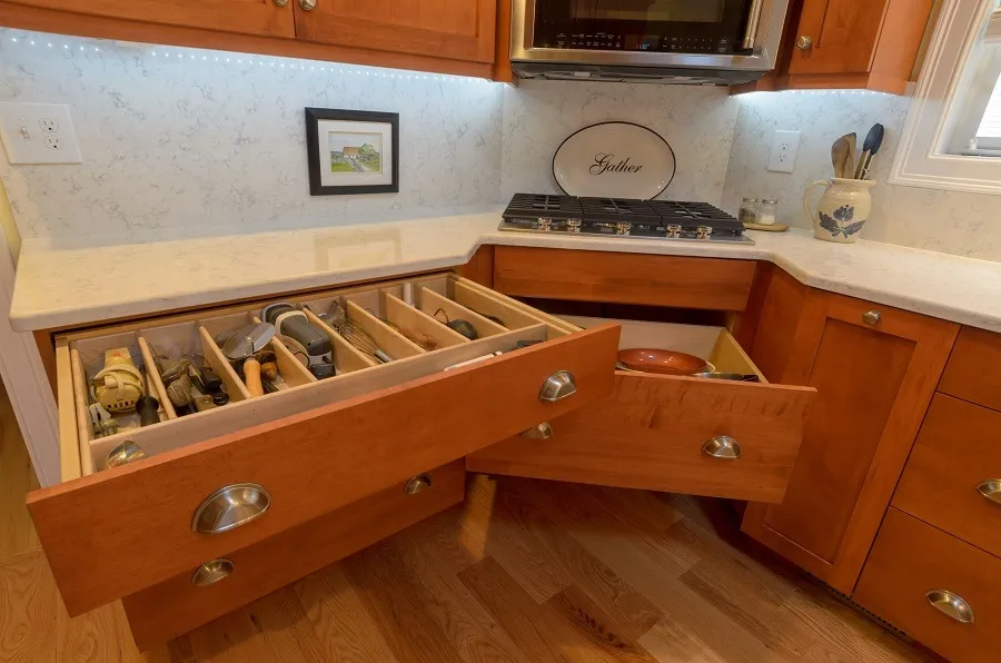 imgi_371_100-Cherry-Kitchen-Remodel-Hampton-NH-12_result