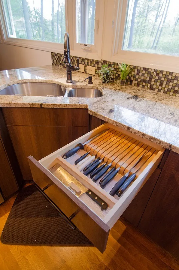 imgi_379_100-DeVera-16_result