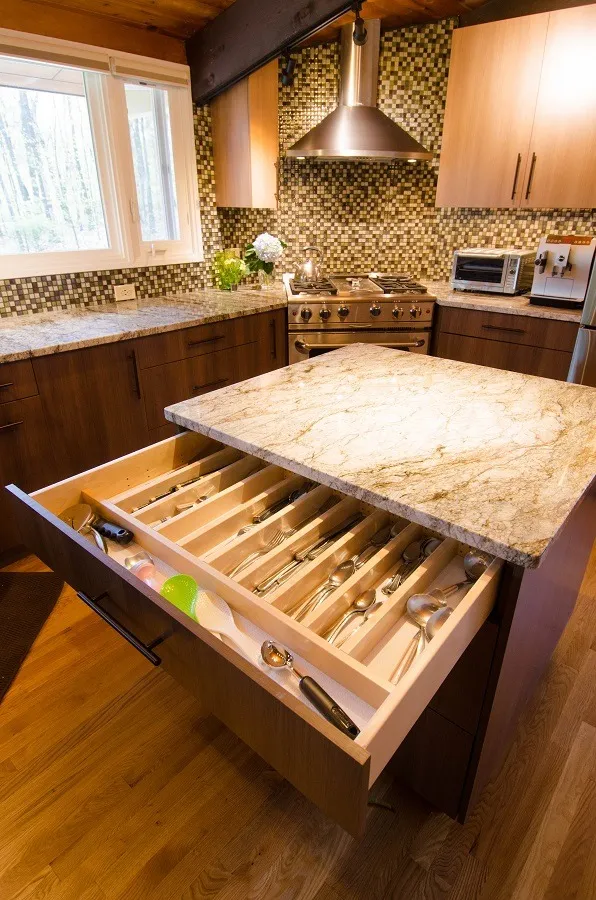 imgi_383_100-Kinvies_result