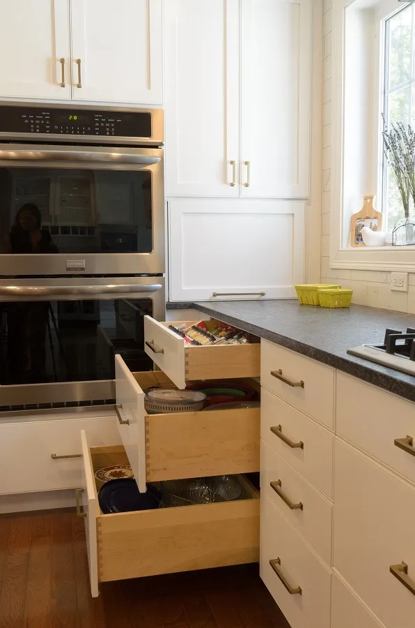 imgi_385_100-Soft-close-cabinets-Dunstable-MA_result