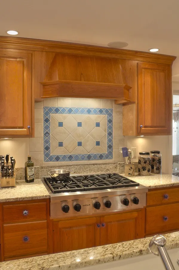 imgi_394_Hollis-NH-Tile-Backsplash_result