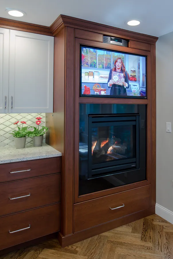 imgi_402_Built-in-Fireplace-and-TV-Lincoln-MA_result