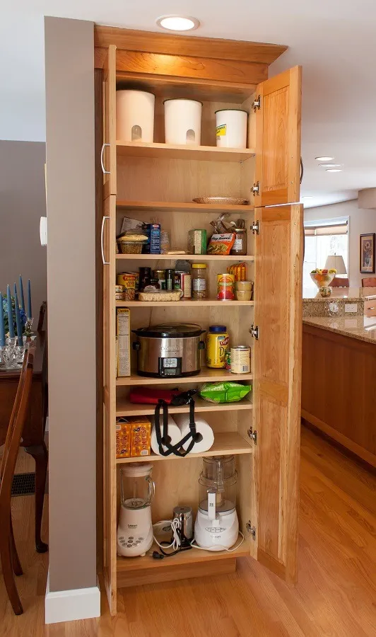 imgi_404_Chelmsford-MA-Pantry_result