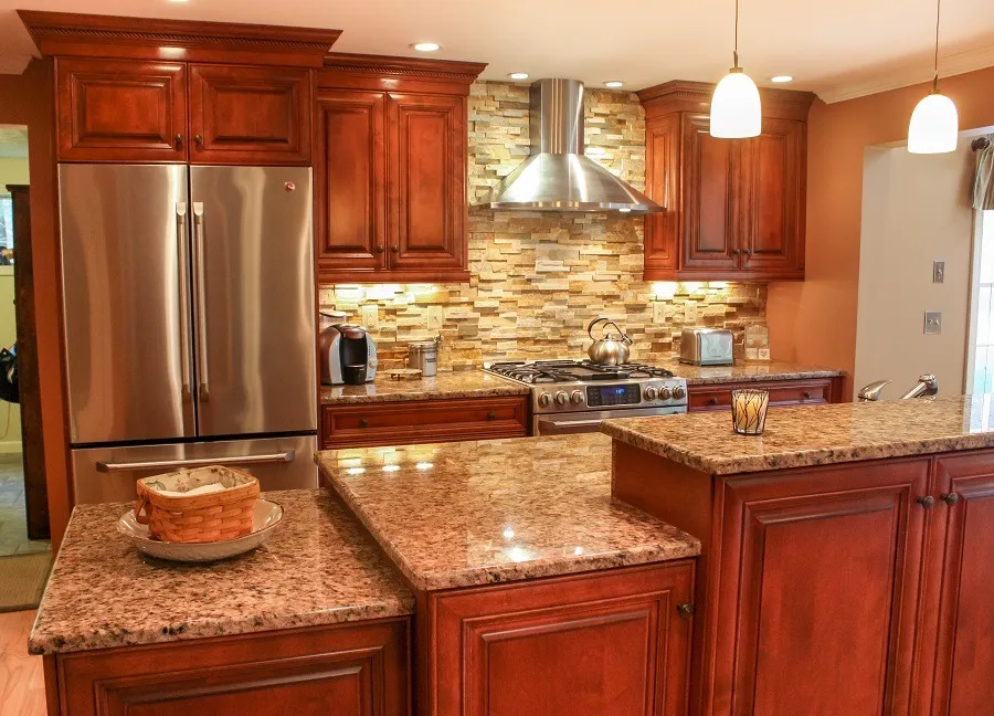 imgi_404_Stone-Backsplash-Westford-MA_result