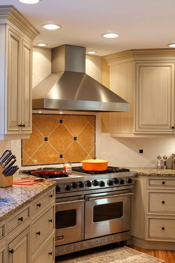 imgi_405_Stone-Tile-Backsplash-Hollis-NH_result